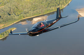 Skyleader600-3321