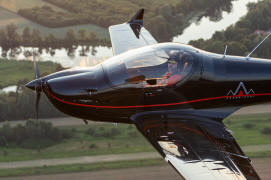 Skyleader600-4565